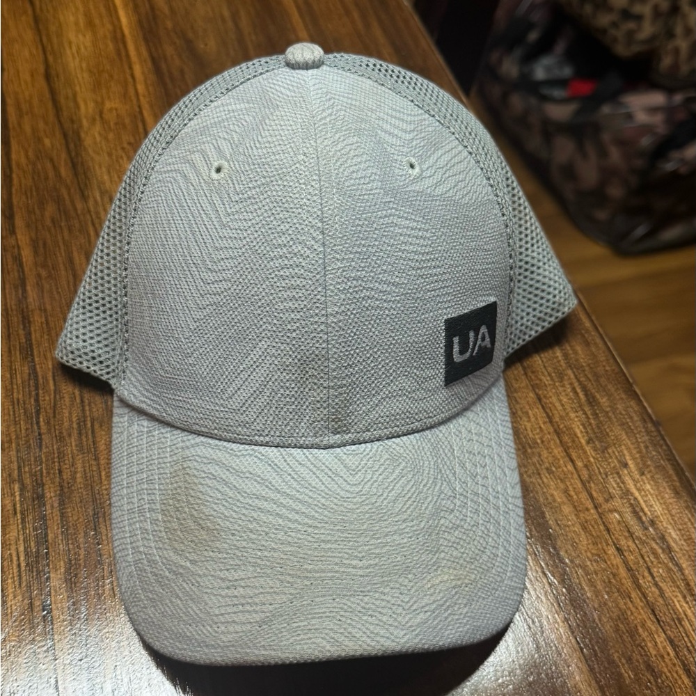 Under Armour Gray Mesh Cap